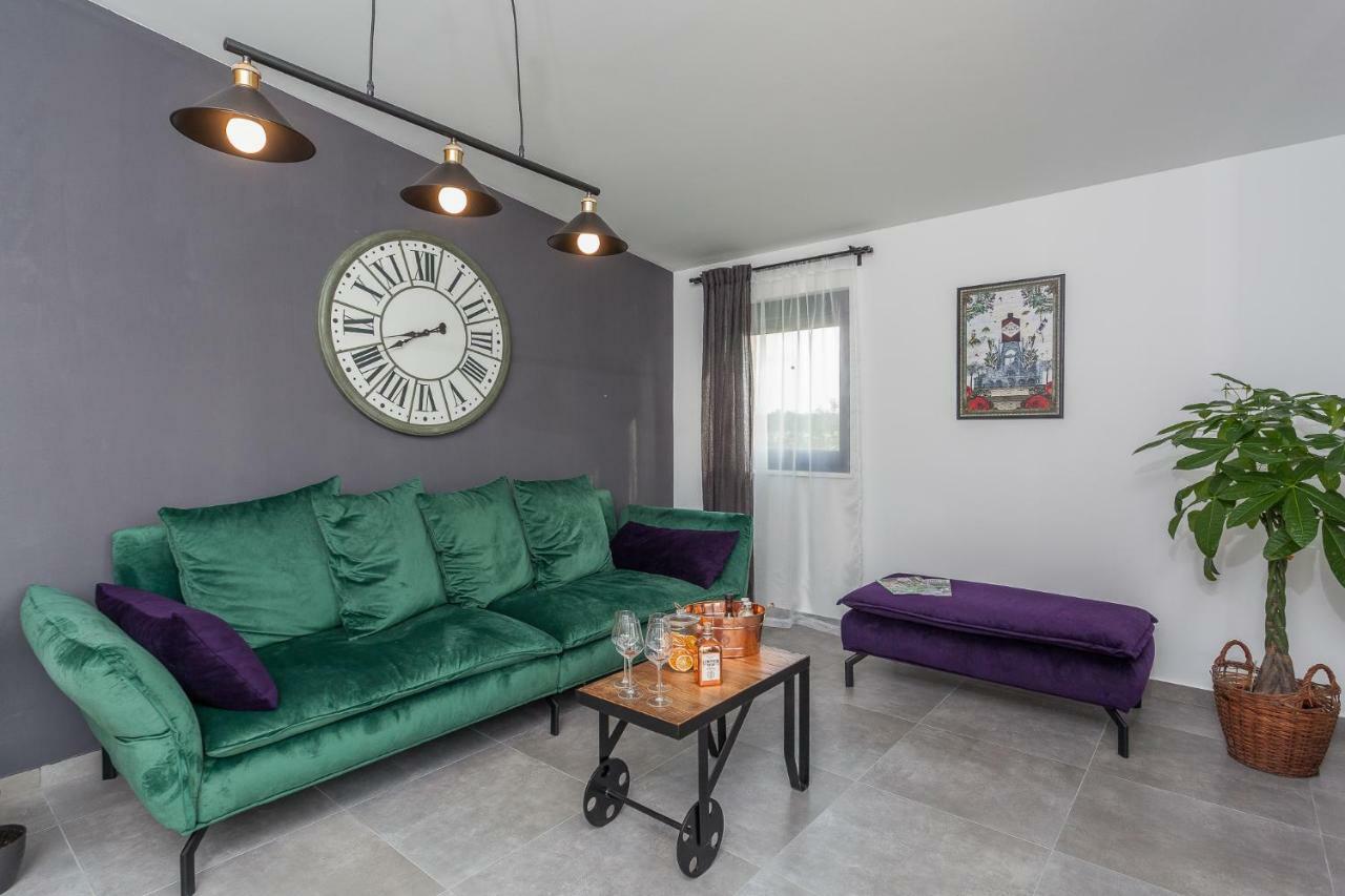 Villa Casa Daco บีโอกราดนาโมรู ภายนอก รูปภาพ