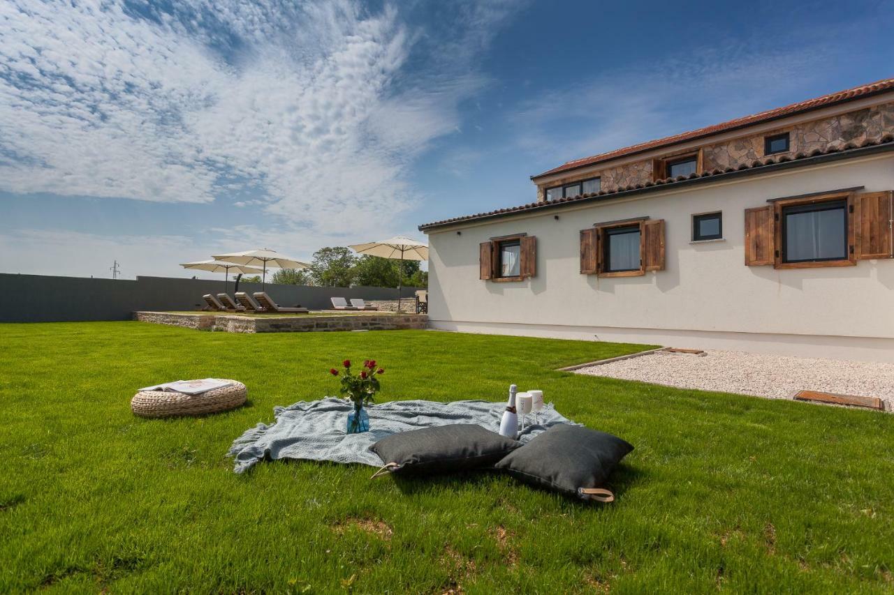 Villa Casa Daco บีโอกราดนาโมรู ภายนอก รูปภาพ